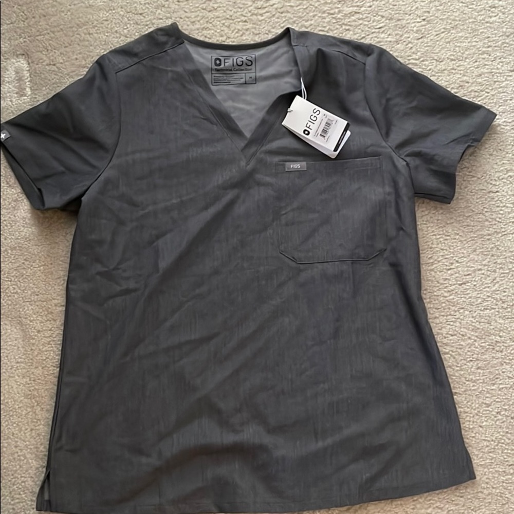 FIGS Women’s Scrub Top